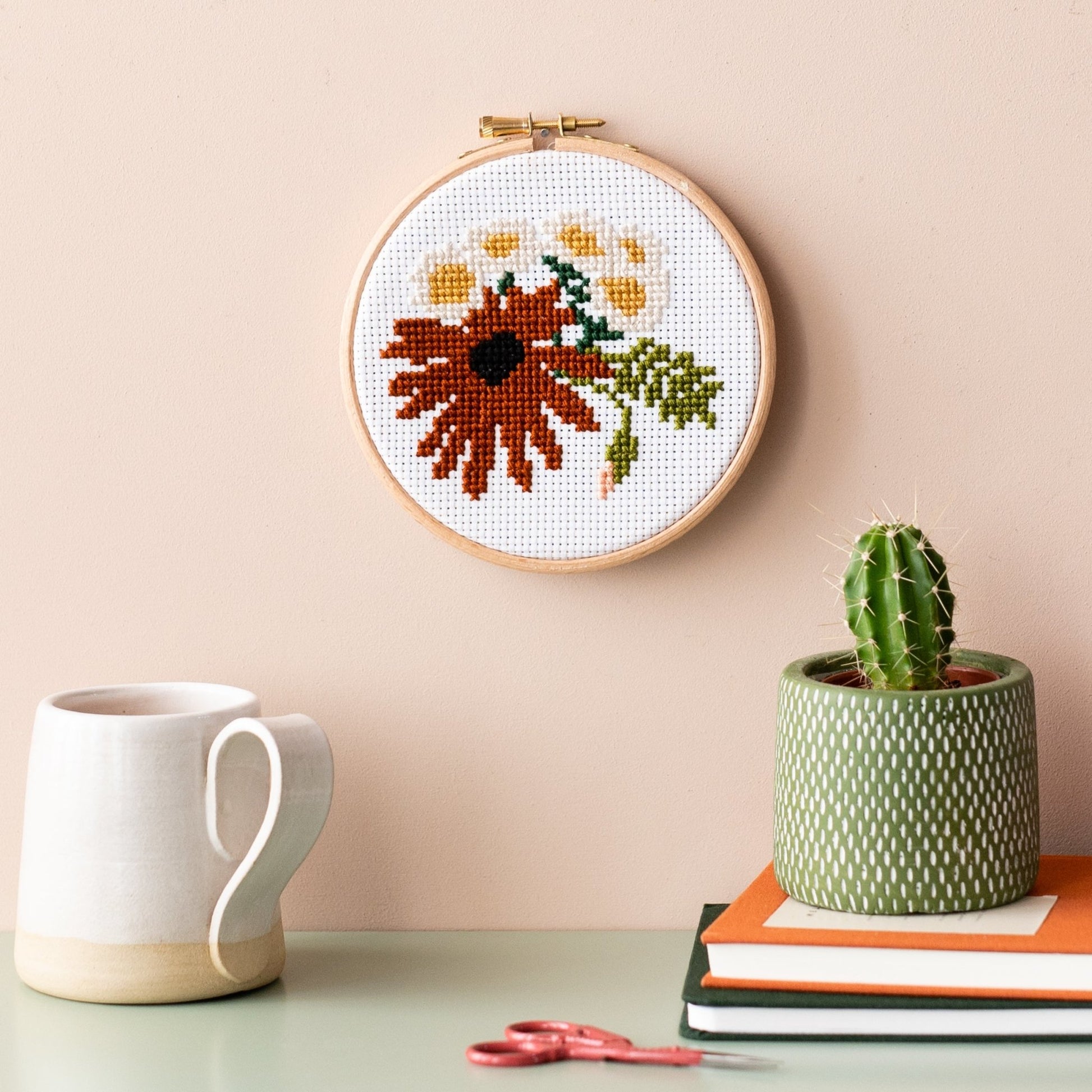 Cross Stitch Kit - Retro Daisies - Stitch Happy.