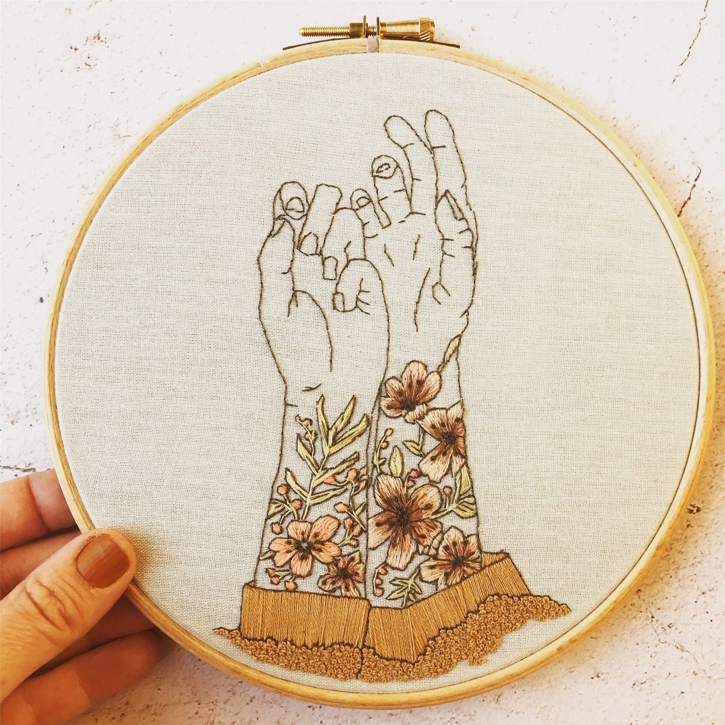 FRENCH Embroidery Kit Tattooed Arms Full kit with Pattern. Modern Eco-Friendly Sustainable, Modern Needle craft Kit, hand embroidery kit - Stitch Happy.