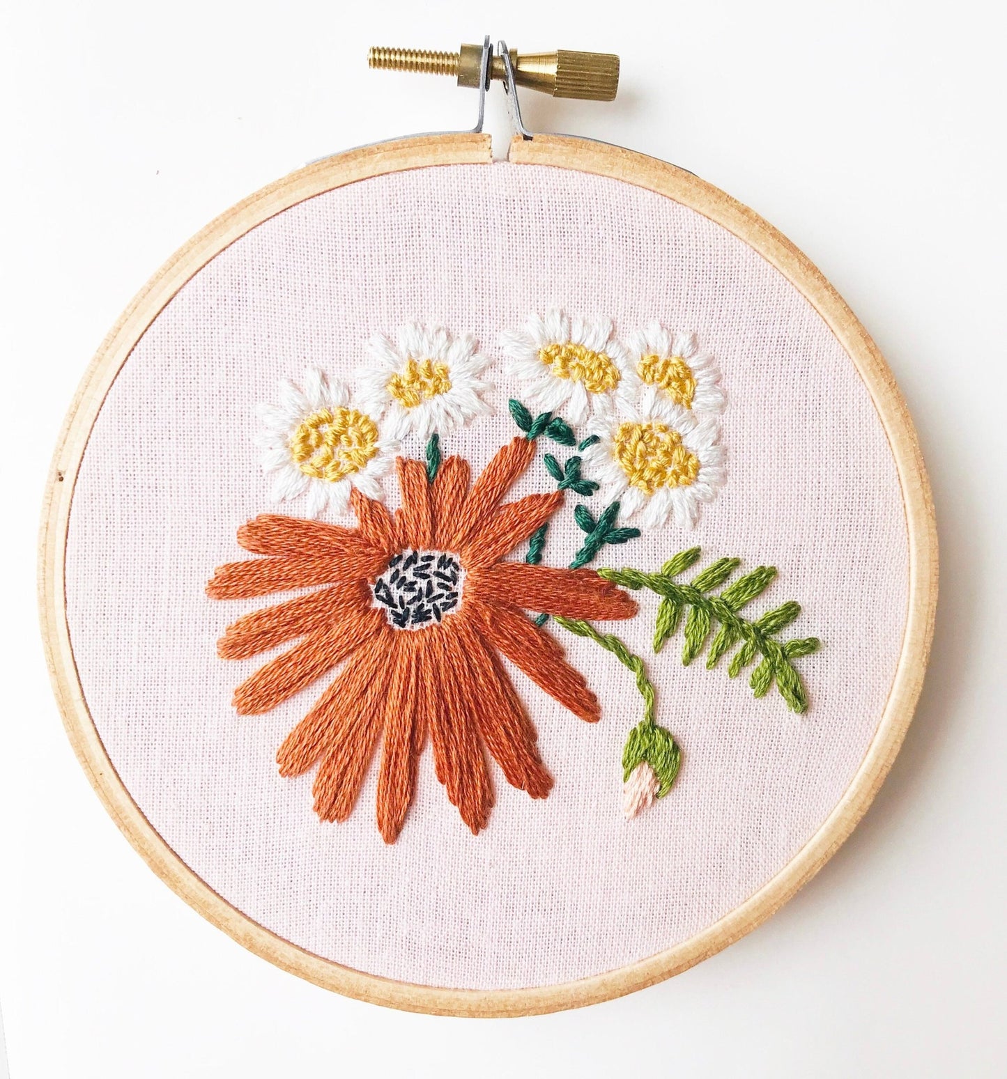 FRENCH Flower embroidery PDF Pattern, modern embroidery pattern, sewing pattern, Hoop art pattern. Downloadable PDF stitching pattern. - Stitch Happy.